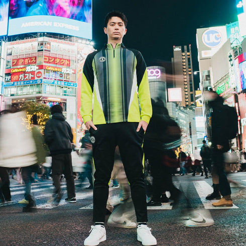 future STRIPE トレーニングロングパンツ